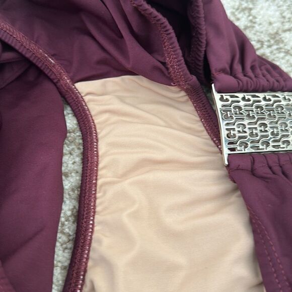 Tara Grinna 2Piece Bikini Swimsuit 8 - Picture 7 of 8